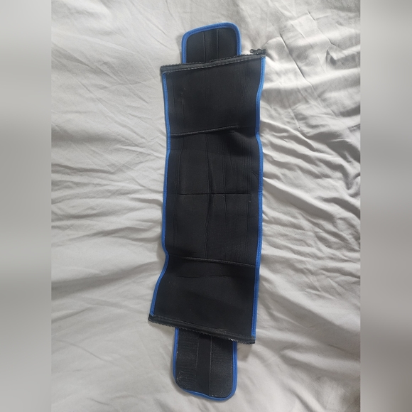 Waisted by Adam Bonilla SweatR training waist trainer - Picture 4 of 5